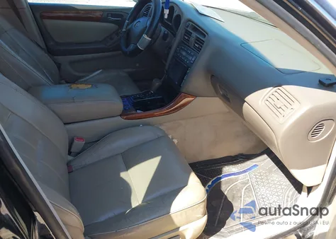 1999 Lexus Gs 300 из США, поврежденный, VIN JT8BD68S9X0062561